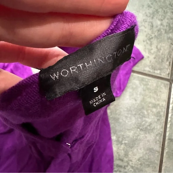 Bright Vibrant Purple Worthington Peplum Sweater Cardigan 
Good condition - Picture 5 of 7
